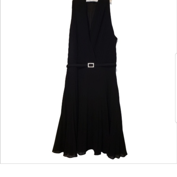 Joseph Ribkoff “Marilyn Monroe” Pleated Cocktail Dress with Rhinestone Belt - Picture 2 of 16